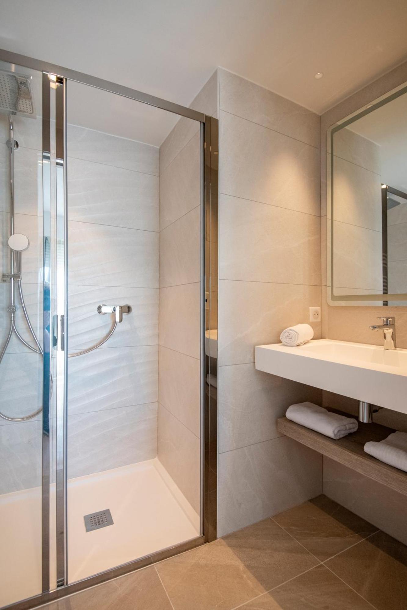Residence Hoteliere Chambord Au Coeur De Menton - Entierement Renovee 外观 照片