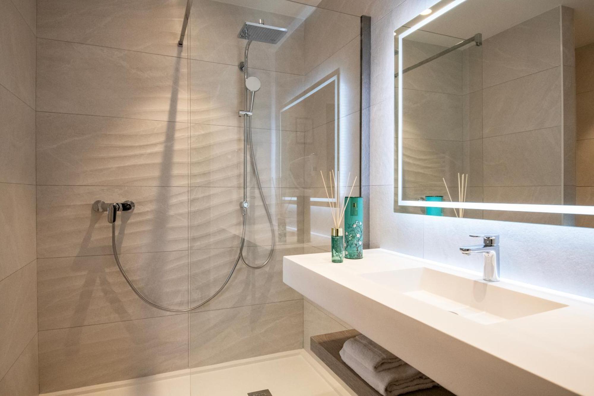Residence Hoteliere Chambord Au Coeur De Menton - Entierement Renovee 外观 照片